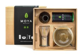 ZESTAW CEREMONIALNY DO MATCHY ZE SZKLANĄ CZARKĄ - MOYA MATCHA MOYA MATCHA (herbaty zielone, matcha)